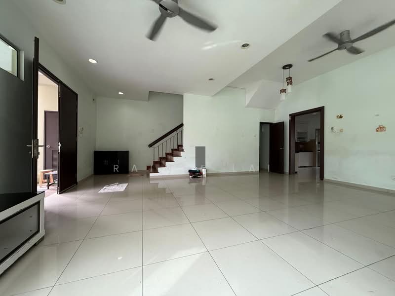 Semi-Detached House for Sale in Horizon Hills (Iskandar Puteri (Nusajaya)) - Rainee Lai - Living Room - PropertyGuru.com.my