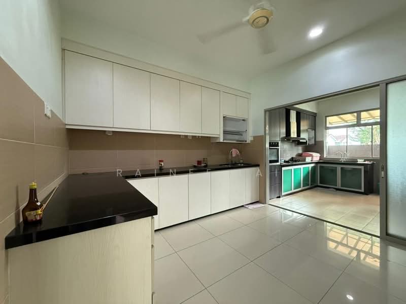 Semi-Detached House for Sale in Horizon Hills (Iskandar Puteri (Nusajaya)) - Rainee Lai - Kitchen - PropertyGuru.com.my