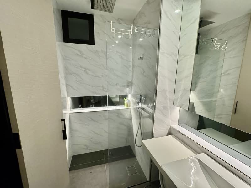 Service Residence for Sale at City of Dreams - Landy Bong - Bathroom - PropertyGuru.com.my