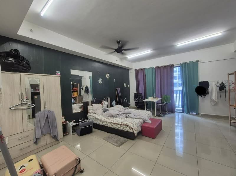 Service Residence for Sale at i-SOHO @ i-City - Keyn Aziz - Bedroom - PropertyGuru.com.my