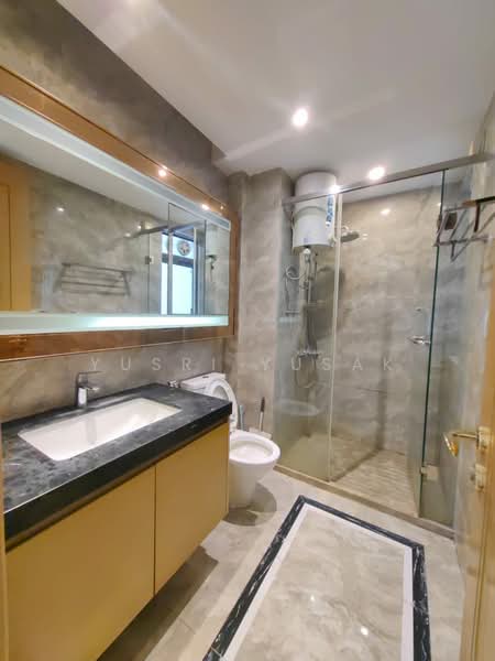 Servis Apartment untuk Disewa di R&F Princess Cove Phase 1 - Yusri Yusak - Bathroom - PropertyGuru.com.my