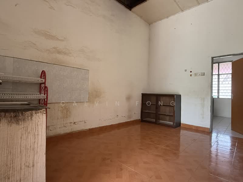 1-storey Terraced House for Sale in Taman Nilam (Sungai Petani) - Calvin Fong - Part of dining area - PropertyGuru.com.my