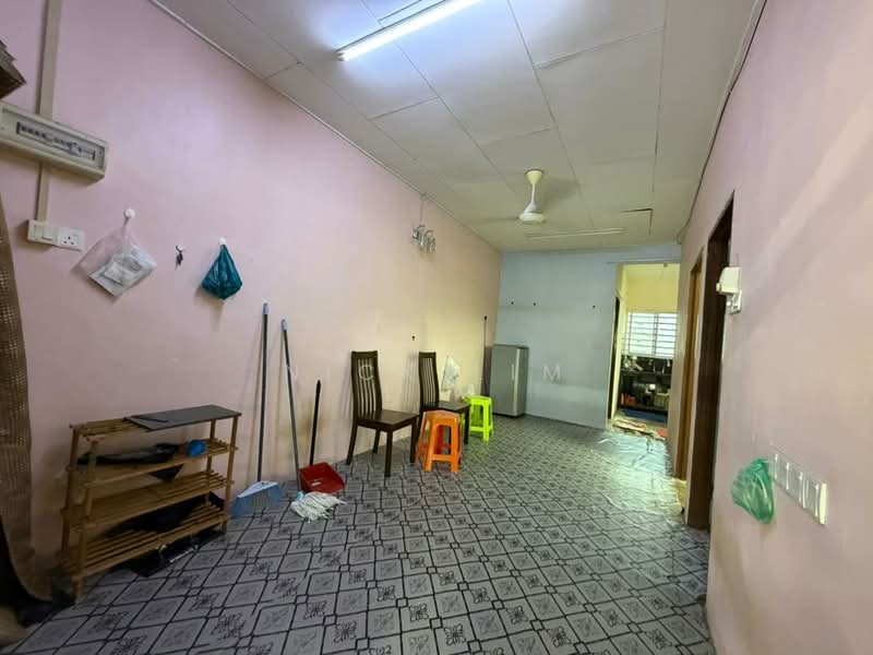 1-storey Terraced House for Sale in Bandar Cassia (Batu Kawan) - Nick Lim - Living Room - PropertyGuru.com.my