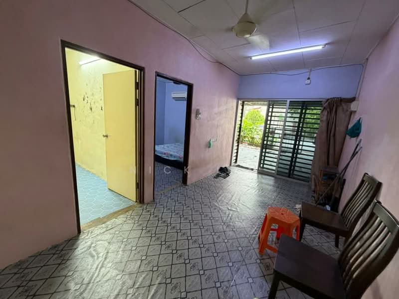 1-storey Terraced House for Sale in Bandar Cassia (Batu Kawan) - Nick Lim - Living Room - PropertyGuru.com.my