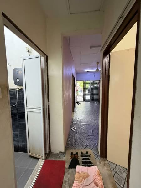 1-storey Terraced House for Sale in Bandar Cassia (Batu Kawan) - Nick Lim - Corridor - PropertyGuru.com.my