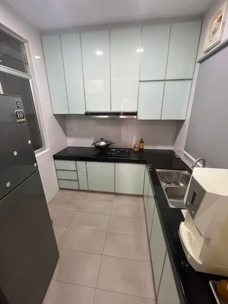 Rumah Teres 2 Tingkat untuk Disewa di Taman Mount Austin (Tebrau) - Sze Lee - Kitchen - PropertyGuru.com.my
