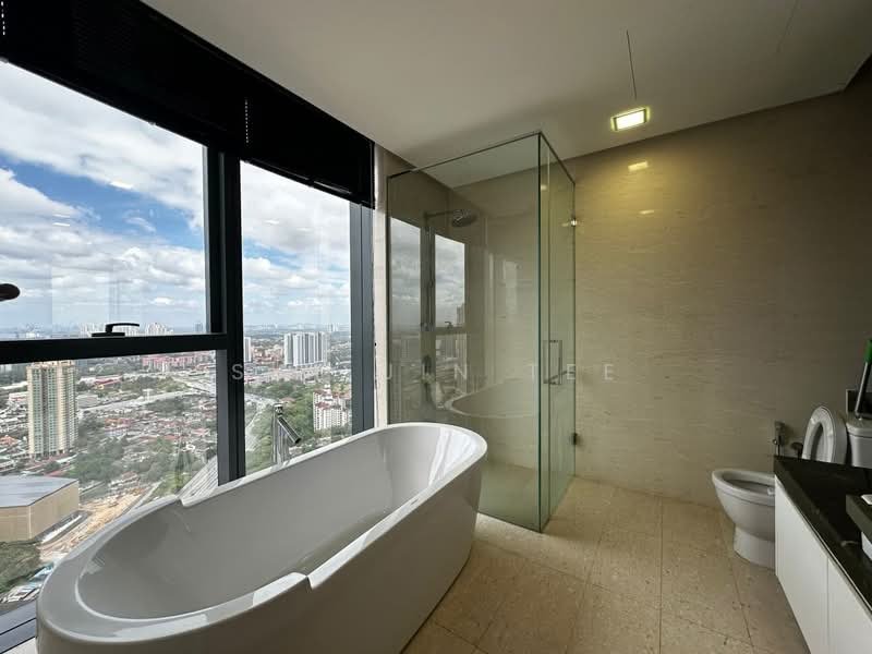 Kondominium untuk Disewa di The Astaka @ 1 Bukit Senyum - Sue Jin Tee - Bathroom - PropertyGuru.com.my