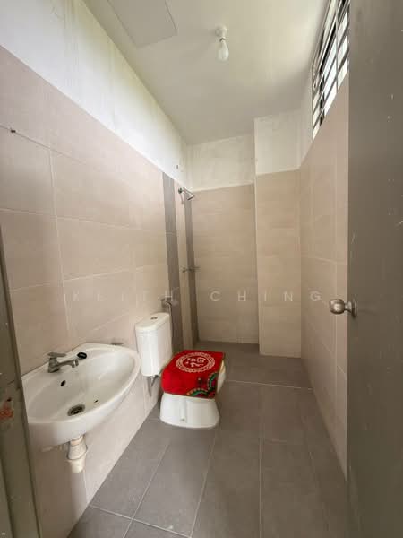 2-storey Terraced House for Sale in Skudai (Johor) - Keith Ching - Bathroom - PropertyGuru.com.my