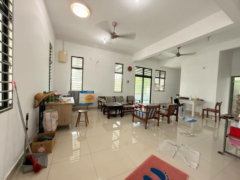 2-storey Terraced House for Sale in Skudai (Johor) - Keith Ching - Living Room - PropertyGuru.com.my