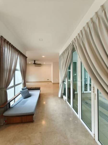 Rumah Banglo untuk Disewa di Iskandar Puteri (Nusajaya) (Johor) - Jayson Lim - Balcony - PropertyGuru.com.my