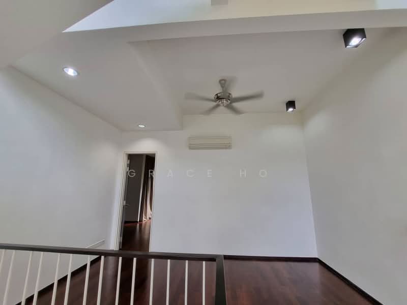 Rumah Teres 3 Tingkat untuk Disewa di The Breezeway - Grace Ho - Living Area - PropertyGuru.com.my