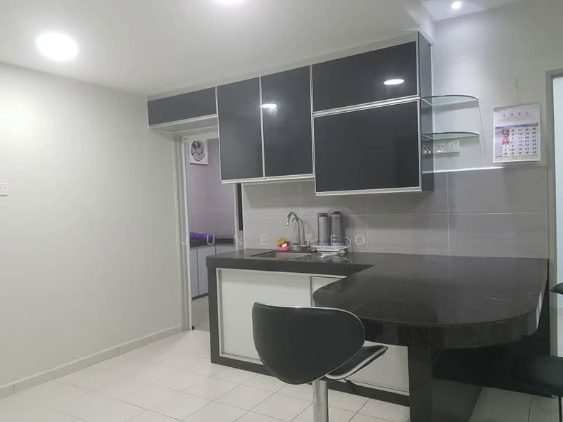 Flat for Rent at Taman Mutiara Mas - June Teo - Kitchen - PropertyGuru.com.my