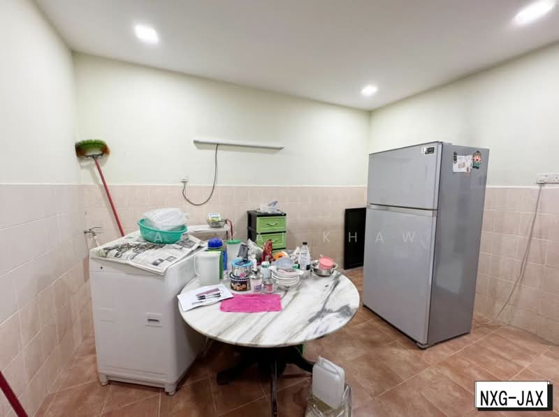 Rumah Teres 2 Tingkat untuk Dijual di Taman Klang Utama (Kapar) - Hao Kai Khaw - Kitchen - PropertyGuru.com.my