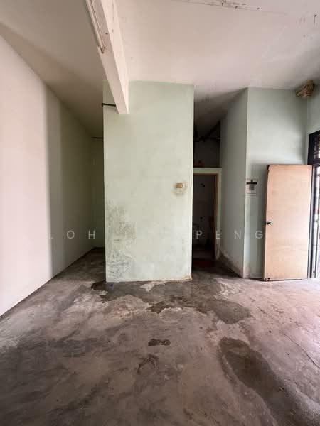 Shop for Rent in Taman Selesa Jaya (Iskandar Puteri (Nusajaya)) - Loh Lee Peng - Interior - PropertyGuru.com.my