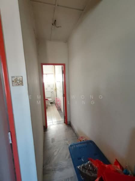 3-storey Terraced House for Sale in Kepong (Kuala Lumpur) - Emma Wong Mui Ling - Corridor - PropertyGuru.com.my