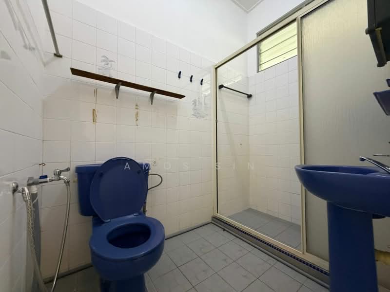 Rumah Berkembar untuk Dijual di Jelutong (Penang) - Amos Sin - Bathroom - PropertyGuru.com.my