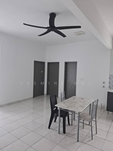 Pangsapuri untuk Disewa di Idaman Abadi - Jasmine Wai - Dining Room - PropertyGuru.com.my