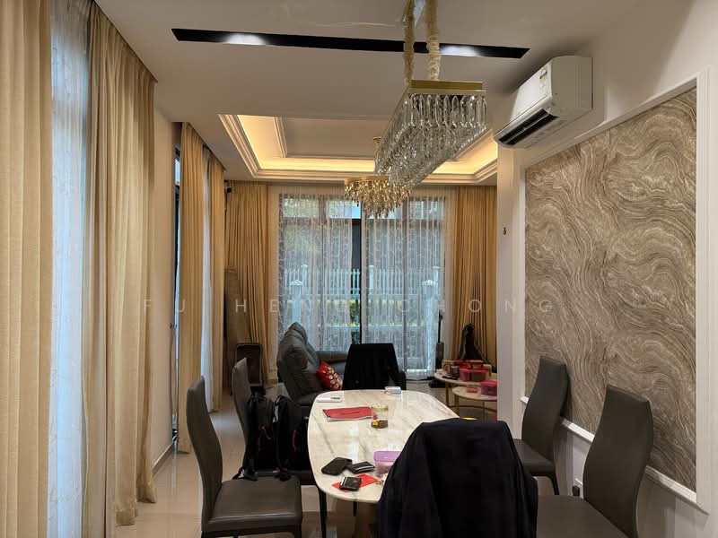 Rumah Teres untuk Dijual di Kota Masai (Pasir Gudang) - Fu Heng Chong - Dining Room - PropertyGuru.com.my