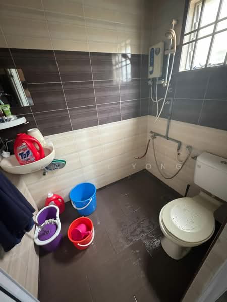 2-storey Terraced House for Sale in Taman Nusantara (Iskandar Puteri (Nusajaya)) - Daniel Yong - Bathroom - PropertyGuru.com.my