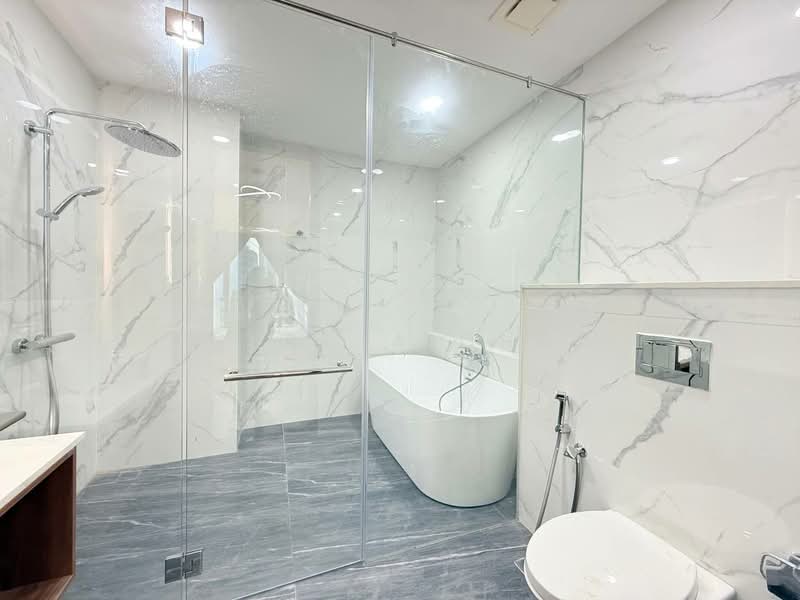 Service Residence for Rent at Core Residence @ TRX - Theresa Chow - Bathroom - PropertyGuru.com.my