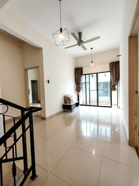 Rumah Berkembar untuk Disewa di Taman Bukit Prima (Cheras) - Terry Yee - Living Room - PropertyGuru.com.my