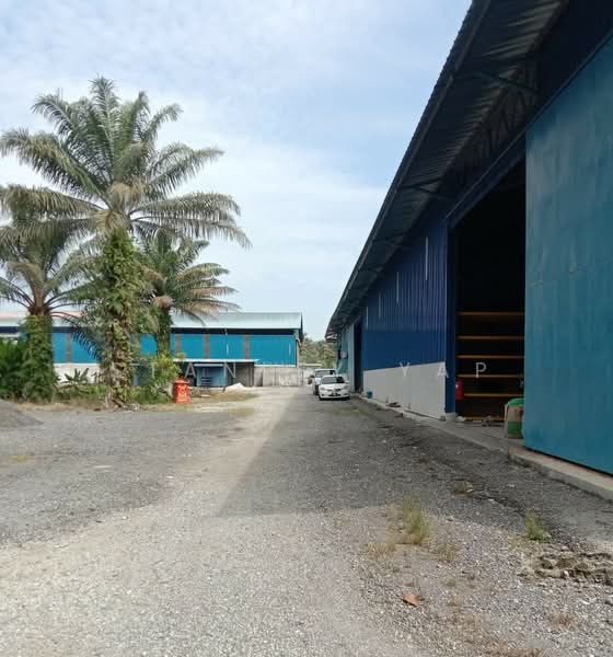 Warehouse for Rent in Jenjarom (Selangor) - Stanley Yap - Exterior - PropertyGuru.com.my