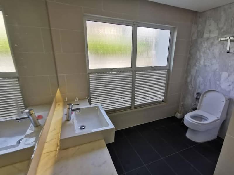 Rumah Banglo untuk Disewa di East Ledang (Iskandar Puteri (Nusajaya)) - Jayson Lim - Bathroom - PropertyGuru.com.my