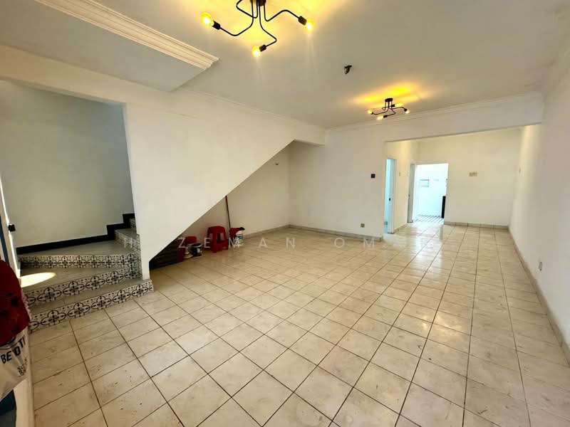 2-storey Terraced House for Sale in Seri Kembangan (Selangor) - Hazeman Omar - Interior - PropertyGuru.com.my