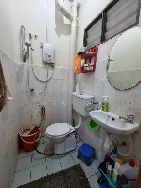 Rumah Teres 2 Tingkat untuk Dijual di Bandar Mahkota Cheras (Cheras) - Jimmy Ng - Bathroom - PropertyGuru.com.my
