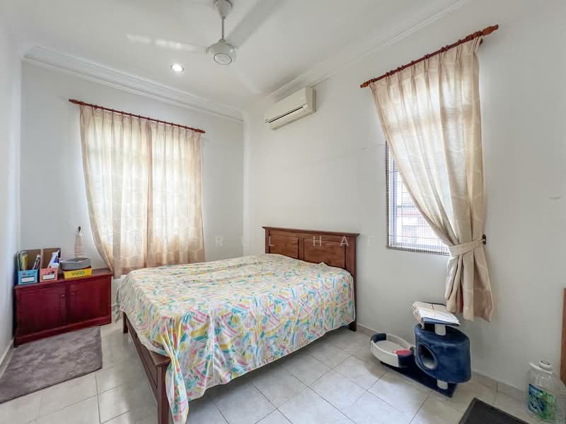 Semi-Detached House for Sale in Bandar Seri Putra (Bangi) - Shahrul Hafizi - PropertyGuru.com.my