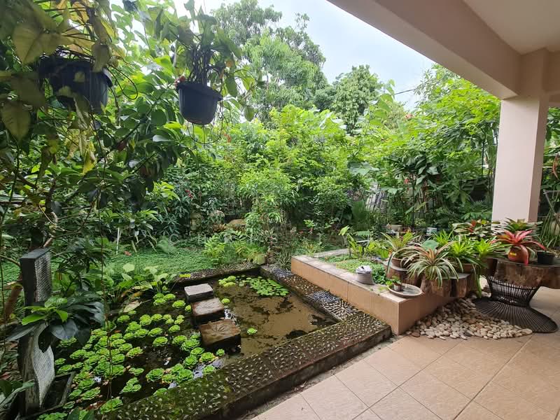 2-storey Terraced House for Sale in Seri Kembangan (Selangor) - Chris Tye - Garden - PropertyGuru.com.my