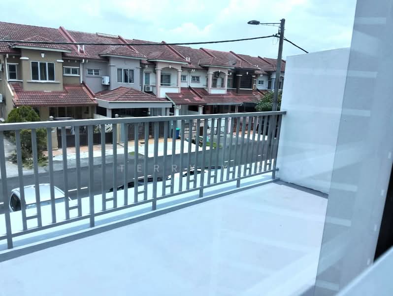 Rumah Teres 2 Tingkat untuk Disewa di Puchong (Selangor) - Terry Yee - Exterior - PropertyGuru.com.my