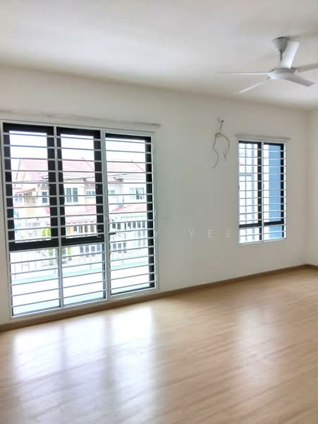 Rumah Teres 2 Tingkat untuk Disewa di Puchong (Selangor) - Terry Yee - Living Room - PropertyGuru.com.my