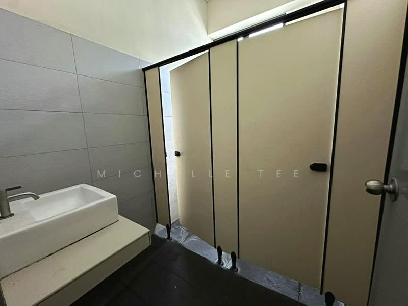 Gudang untuk Disewa di North Port (Pelabuhan Utara) (Port Klang (Pelabuhan Klang)) - Michelle Tee - Bathroom - PropertyGuru.com.my