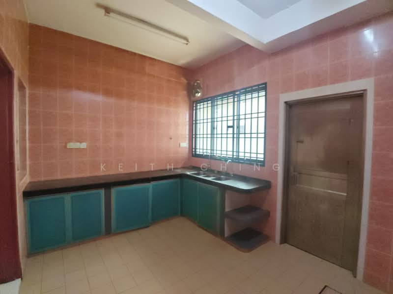 2-storey Terraced House for Sale in Taman Setia Indah (Tebrau) - Keith Ching - Kitchen - PropertyGuru.com.my
