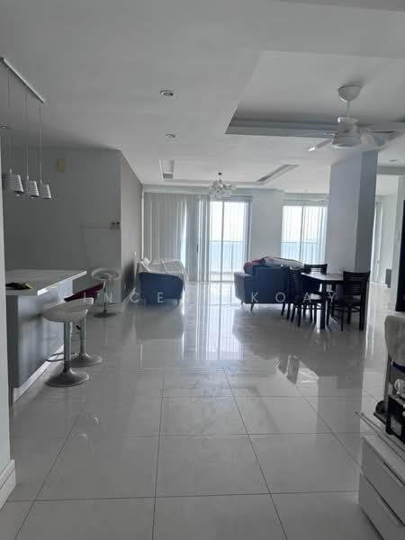 Condominium for Sale at 10 Island Resort - Vincent Koay - Living Room - PropertyGuru.com.my