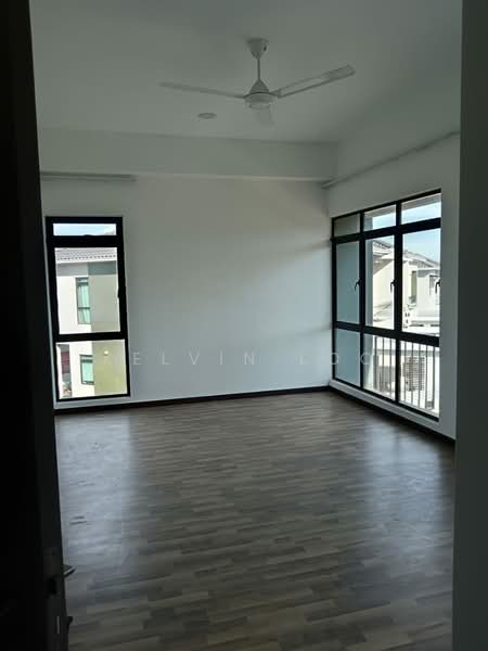 Semi-Detached House for Sale in Shah Alam (Selangor) - Kelvin Loo - Living Room - PropertyGuru.com.my