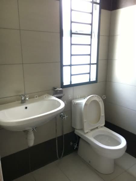 Rumah Teres 2 Tingkat untuk Dijual di Serene Heights (Semenyih) - Soon Sheng Law - Bathroom - PropertyGuru.com.my