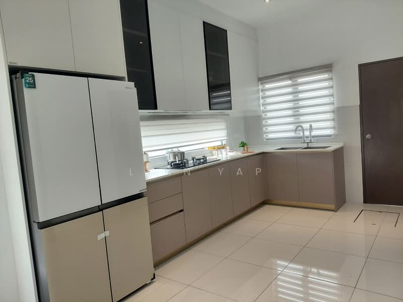 2-storey Terraced House for Sale in Sungai Buloh (Selangor) - Lynn Yap - Kitchen - PropertyGuru.com.my