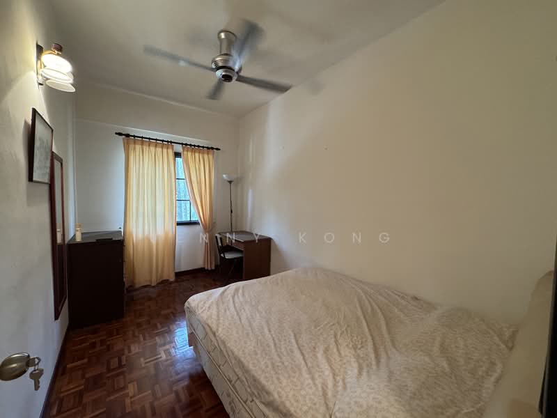 Pangsapuri untuk Dijual di Villa Indah - Jenny Kong - Bedroom - PropertyGuru.com.my