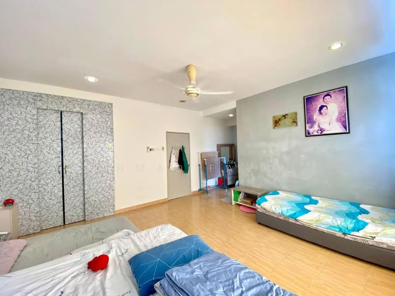 Rumah Teres 2 Tingkat untuk Dijual di Taman Mutiara Indah (Puchong) - Ahmad Farhi - Bedroom - PropertyGuru.com.my