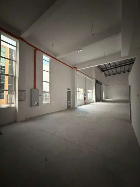 Cluster Factory for Rent in Taman Perindustrian Cemerlang (Ulu Tiram) - Annie Tee - Interior - PropertyGuru.com.my