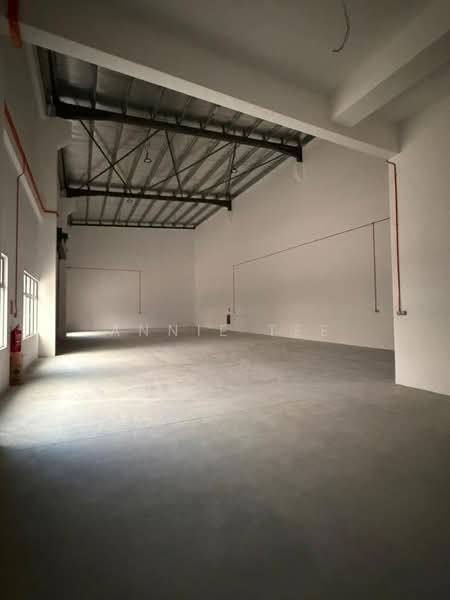 Cluster Factory for Rent in Taman Perindustrian Cemerlang (Ulu Tiram) - Annie Tee - Interior - PropertyGuru.com.my