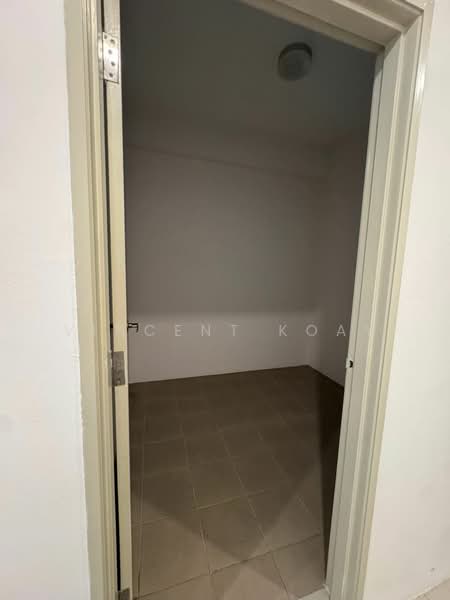 Condominium for Sale at 10 Island Resort - Vincent Koay - Interior - PropertyGuru.com.my