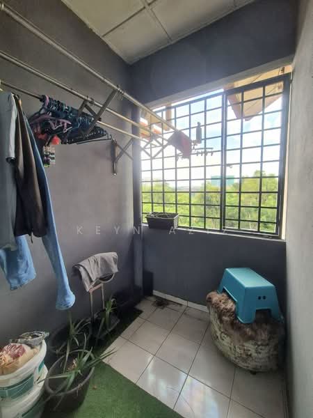 Apartment for Sale at Jasmin Apartment - Keyn Aziz - Balcony - PropertyGuru.com.my