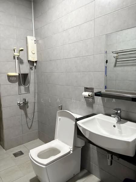 Service Residence for Rent at Paragon Suites @ CIQ - Stella Narita - Bathroom - PropertyGuru.com.my