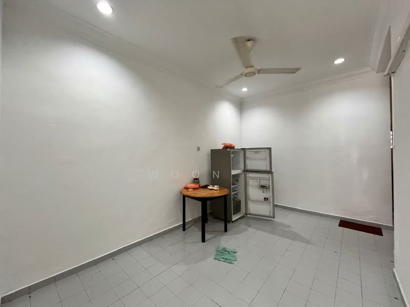 Rumah Teres 1 Tingkat untuk Disewa di Pulau Gadong (Klebang) - Woon . - PropertyGuru.com.my
