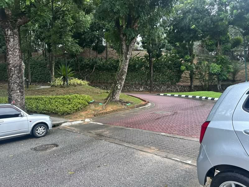 2.5-storey Terraced House for Sale in Sierramas West (Sungai Buloh) - KAT NEOH - Exterior - PropertyGuru.com.my
