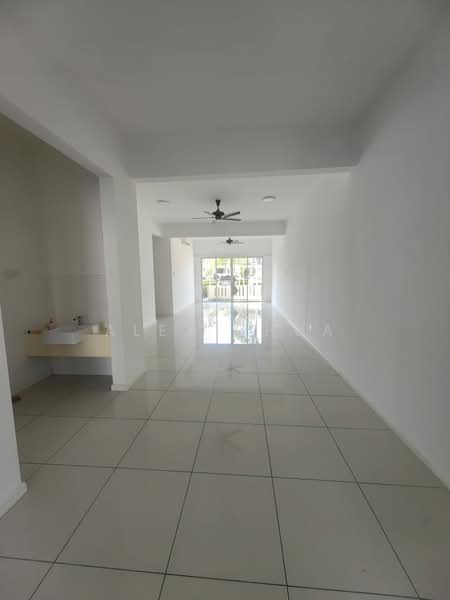 Rumah Teres 2.5 Tingkat untuk Disewa di Kota Kemuning (Shah Alam) - Alex Chua - Interior - PropertyGuru.com.my