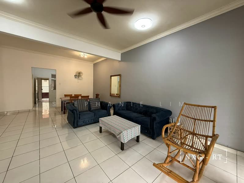 Rumah Teres 2 Tingkat untuk Disewa di Kemuning Utama (Shah Alam) - Stephanie Lim - Living Room - PropertyGuru.com.my